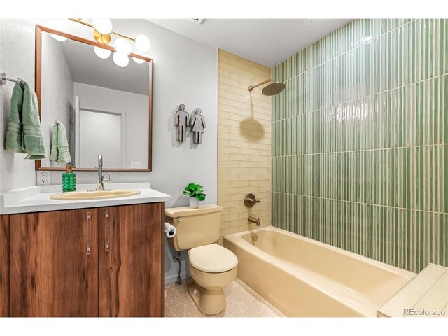 2625 Vivian St, Denver, CO 80215