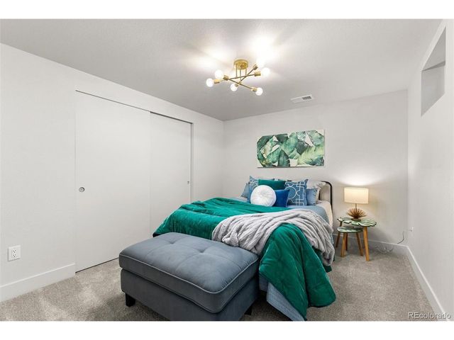 2625 Vivian St, Denver, CO 80215