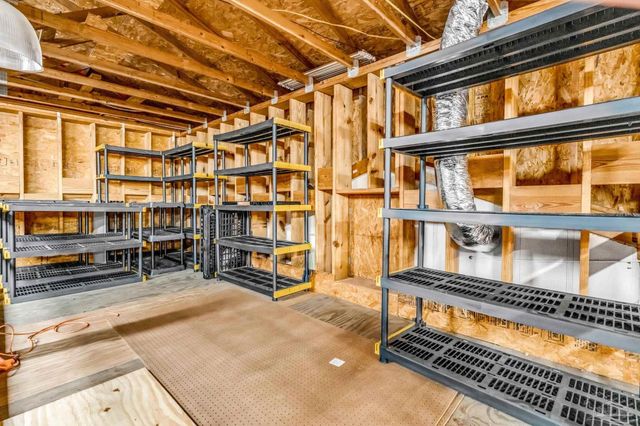 6590 Warren Rd, Milton, FL 32583