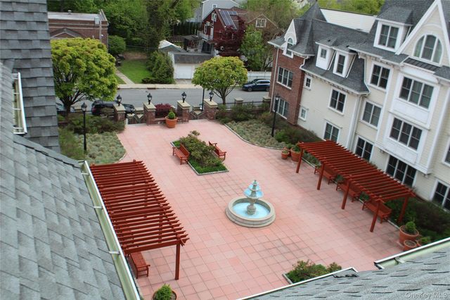 225 Stanley Avenue 109, Mamaroneck, NY 10543
