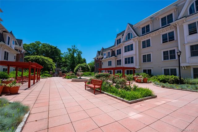 225 Stanley Avenue 109, Mamaroneck, NY 10543
