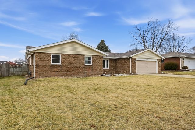 385 S Walnut Street, Manteno, IL 60950