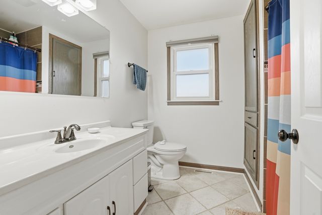 385 S Walnut Street, Manteno, IL 60950