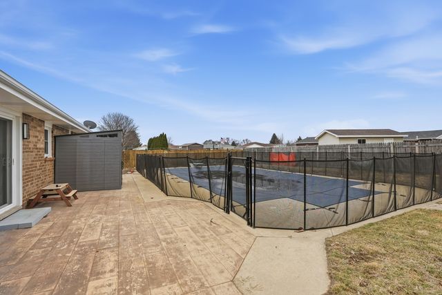 385 S Walnut Street, Manteno, IL 60950