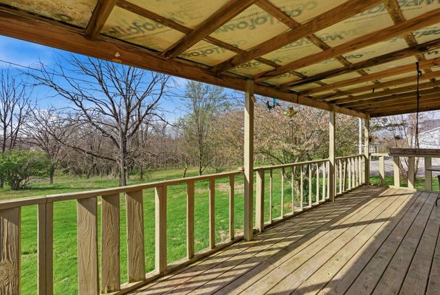 1085 Woodlake Road, Stamping Ground, KY 40379