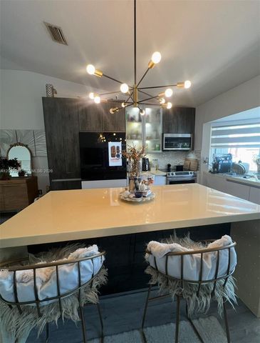 14802 SW 176th Ter, Miami, FL 33187