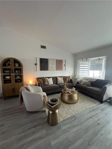 14802 SW 176th Ter, Miami, FL 33187