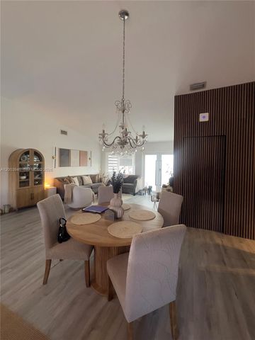 14802 SW 176th Ter, Miami, FL 33187