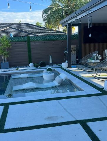 14802 SW 176th Ter, Miami, FL 33187