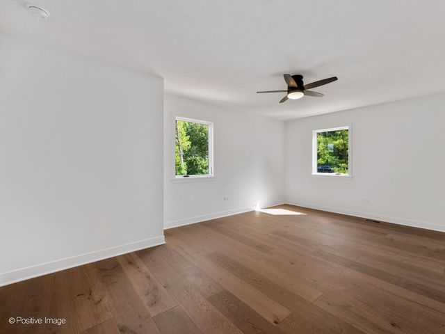 28w600 Indian Knoll Road, West Chicago, IL 60185