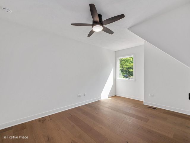 28w600 Indian Knoll Road, West Chicago, IL 60185