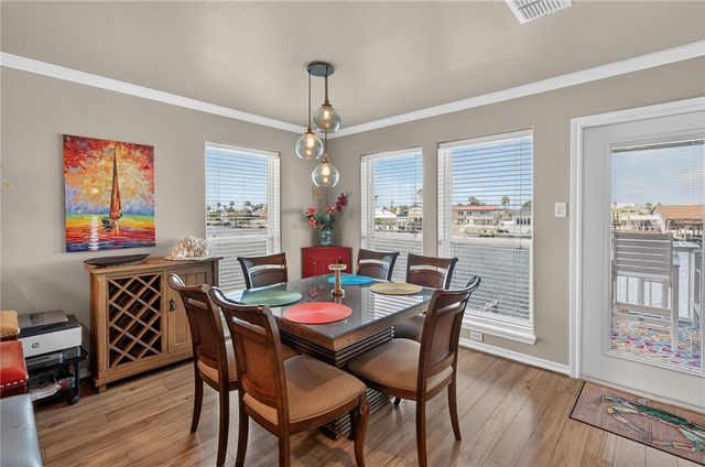 13941 FORTUNA BAY Dr 201, Corpus Christi, TX 78418