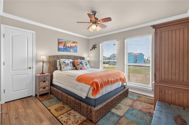 13941 FORTUNA BAY Dr 201, Corpus Christi, TX 78418