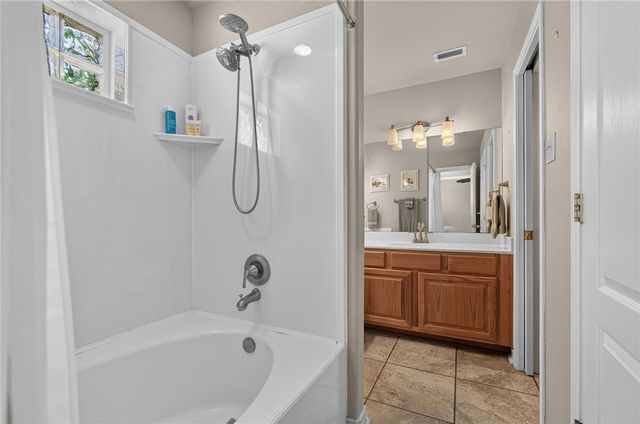 13941 FORTUNA BAY Dr 201, Corpus Christi, TX 78418