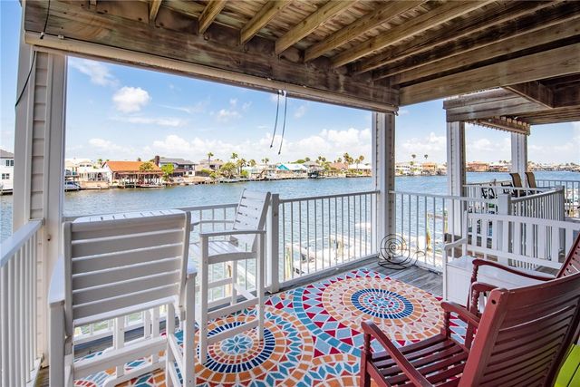 13941 FORTUNA BAY Dr 201, Corpus Christi, TX 78418