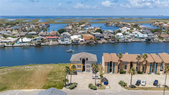 13941 FORTUNA BAY Dr 201, Corpus Christi, TX 78418