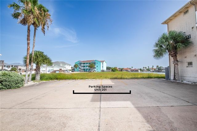 13941 FORTUNA BAY Dr 201, Corpus Christi, TX 78418