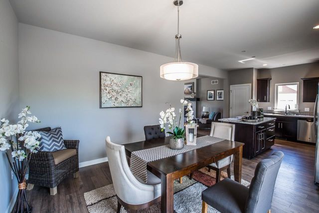 908 Brookview Trail, Mount Horeb, WI 53572