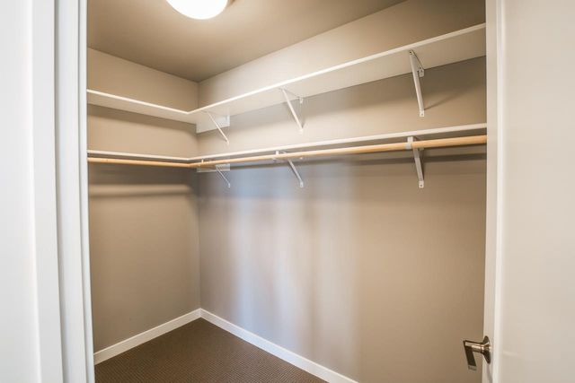 908 Brookview Trail, Mount Horeb, WI 53572