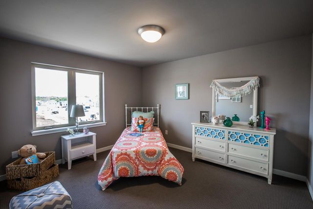 908 Brookview Trail, Mount Horeb, WI 53572