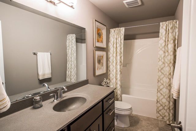 908 Brookview Trail, Mount Horeb, WI 53572