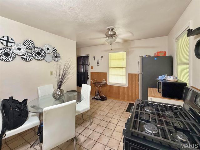 218 N Marguerite Avenue, Ferguson, MO 63135