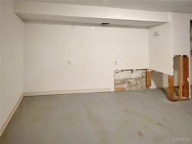 218 N Marguerite Avenue, Ferguson, MO 63135