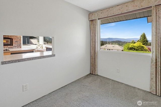 1129 37th Street, Bellingham, WA 98229