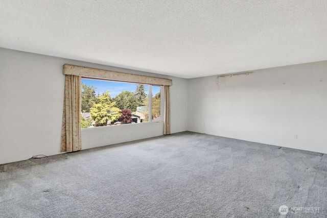 1129 37th Street, Bellingham, WA 98229