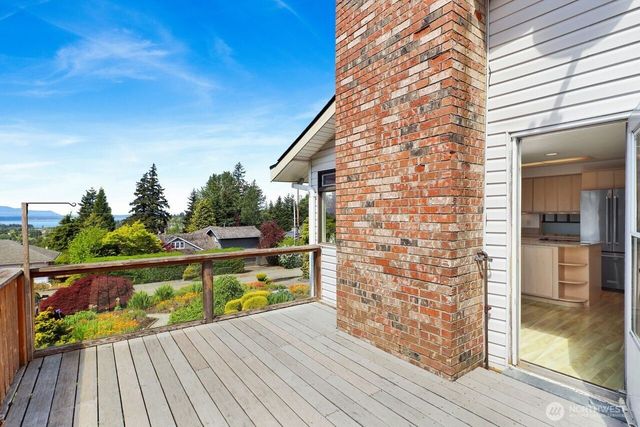 1129 37th Street, Bellingham, WA 98229