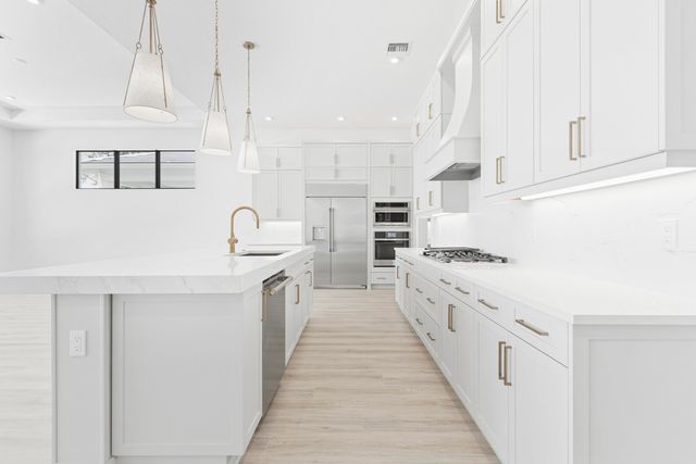 13688 Le Christine Drive, Palm Beach Gardens, FL 33412