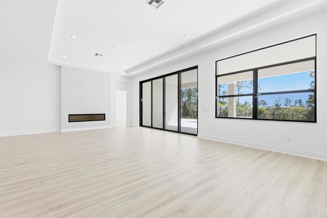 13688 Le Christine Drive, Palm Beach Gardens, FL 33412