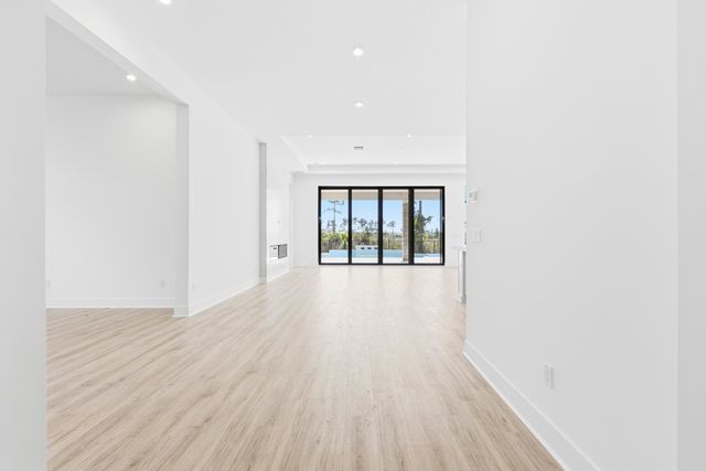 13688 Le Christine Drive, Palm Beach Gardens, FL 33412