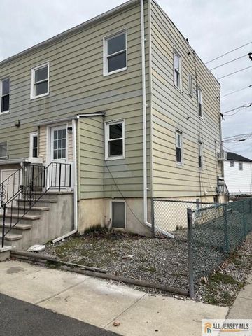 1 Hudson Street, Carteret, NJ 07008