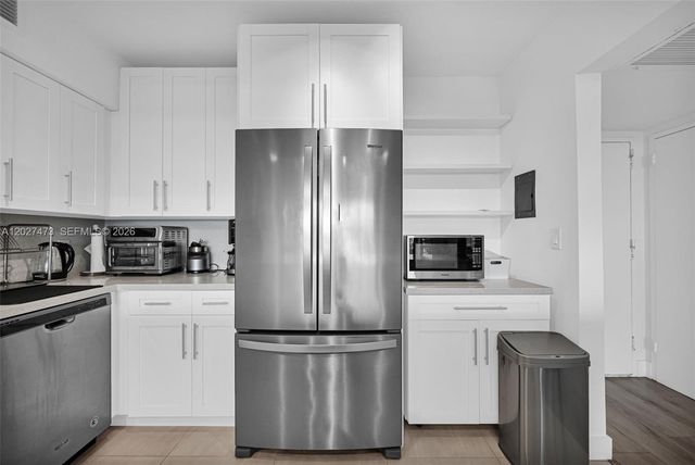 5700 Collins Ave 5J, Miami Beach, FL 33140