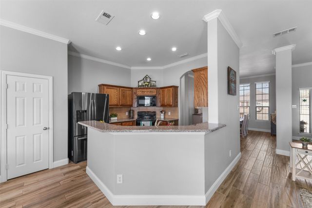 102 Avery Lane, Fate, TX 75189