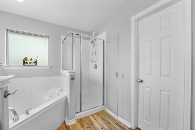 102 Avery Lane, Fate, TX 75189