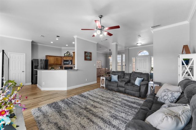 102 Avery Lane, Fate, TX 75189