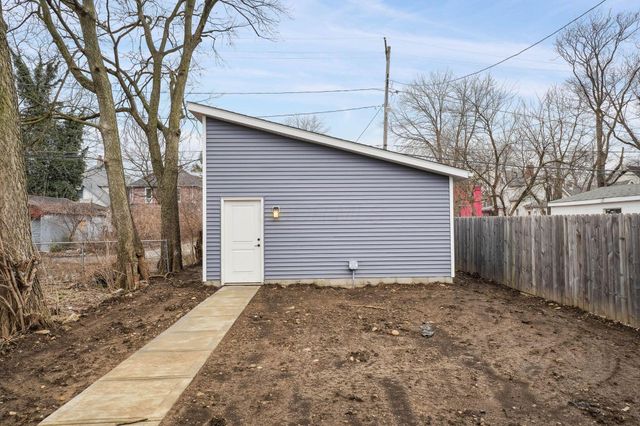 55 Hayden Avenue, Columbus, OH 43222