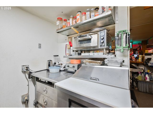 1107 N PACIFIC Ave, Kelso, WA 98626