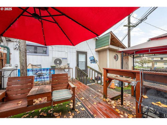 1107 N PACIFIC Ave, Kelso, WA 98626