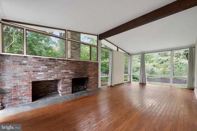 7715 ELBA RD, Alexandria, VA 22306