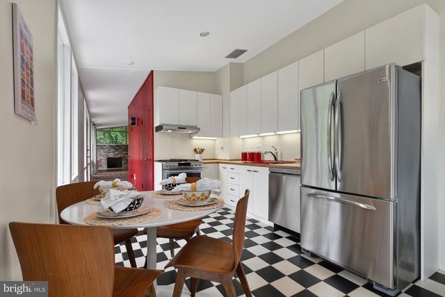 7715 ELBA RD, Alexandria, VA 22306