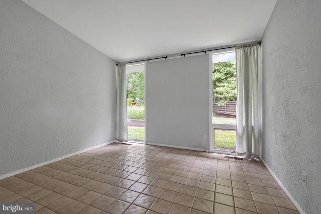 7715 ELBA RD, Alexandria, VA 22306
