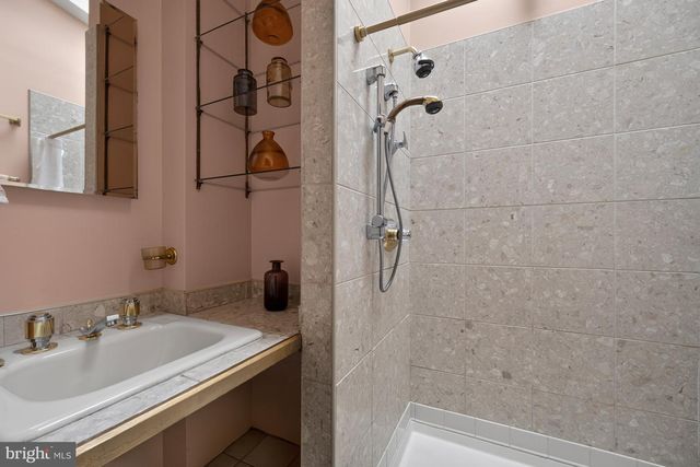 7715 ELBA RD, Alexandria, VA 22306