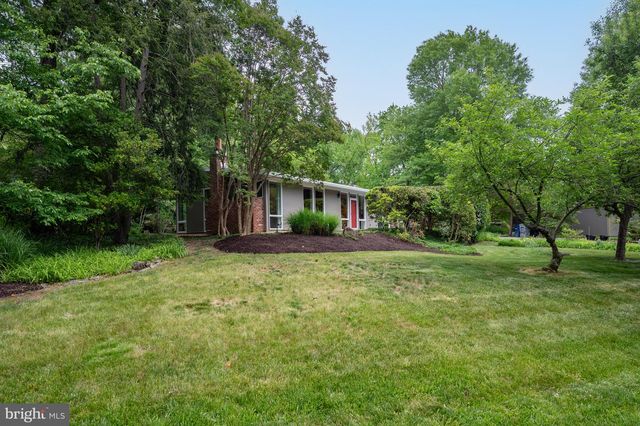 7715 ELBA RD, Alexandria, VA 22306