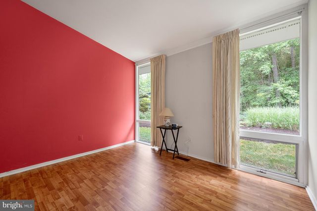 7715 ELBA RD, Alexandria, VA 22306