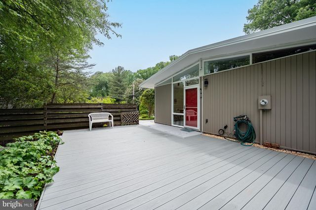 7715 ELBA RD, Alexandria, VA 22306