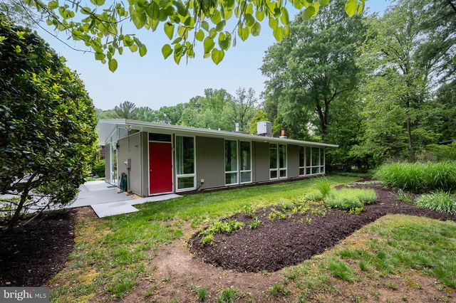 7715 ELBA RD, Alexandria, VA 22306