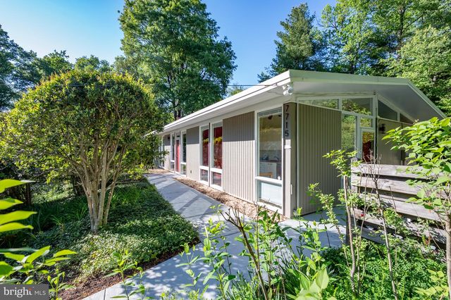 7715 ELBA RD, Alexandria, VA 22306